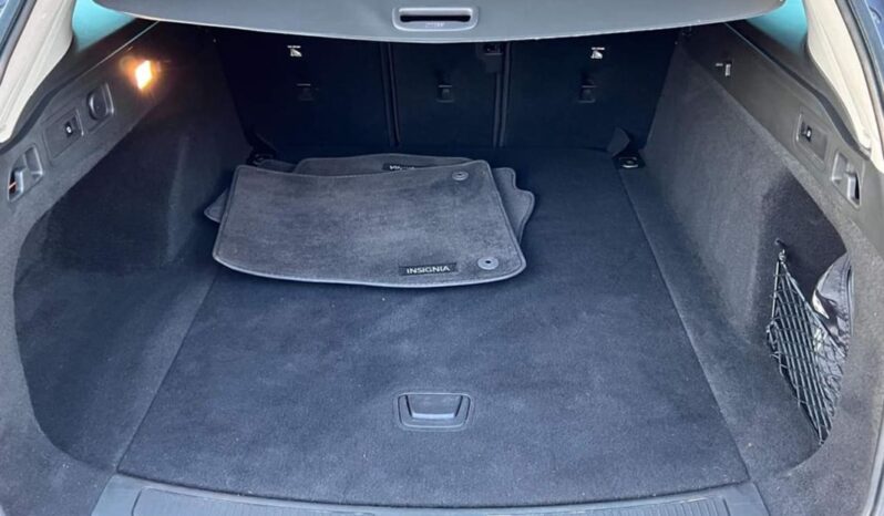 
								Vauxhall Insignia Elite 2.0d Sports Tourer full									