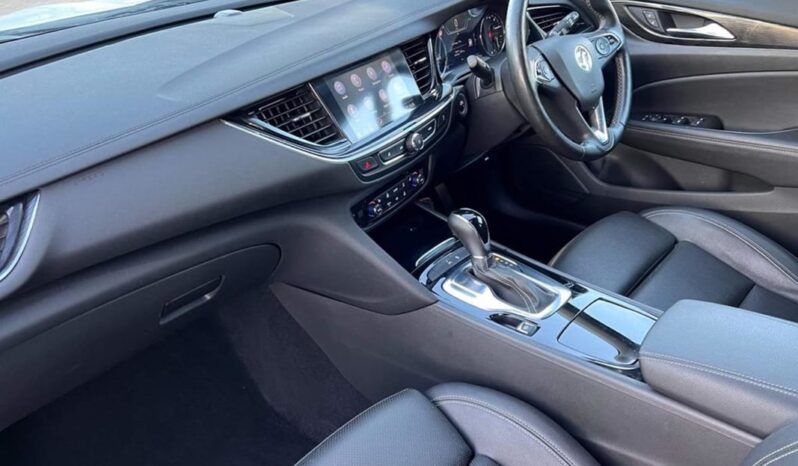 
								Vauxhall Insignia Elite 2.0d Sports Tourer full									