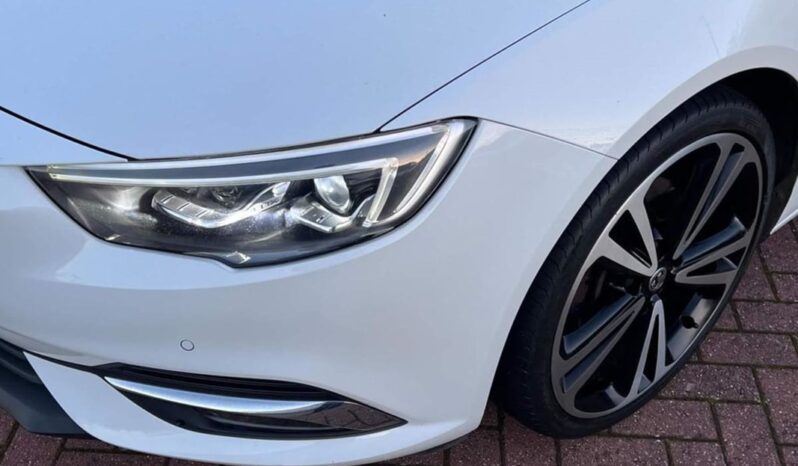 
								Vauxhall Insignia Elite 2.0d Sports Tourer full									