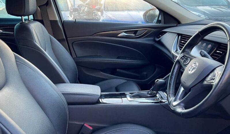 
								Vauxhall Insignia Elite 2.0d Sports Tourer full									