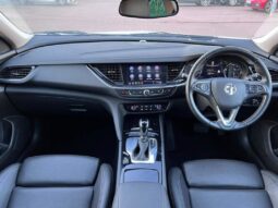 
										Vauxhall Insignia Elite 2.0d Sports Tourer full									